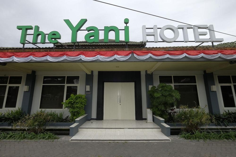The Yani Hotel Bali Pesanggaran Экстерьер фото