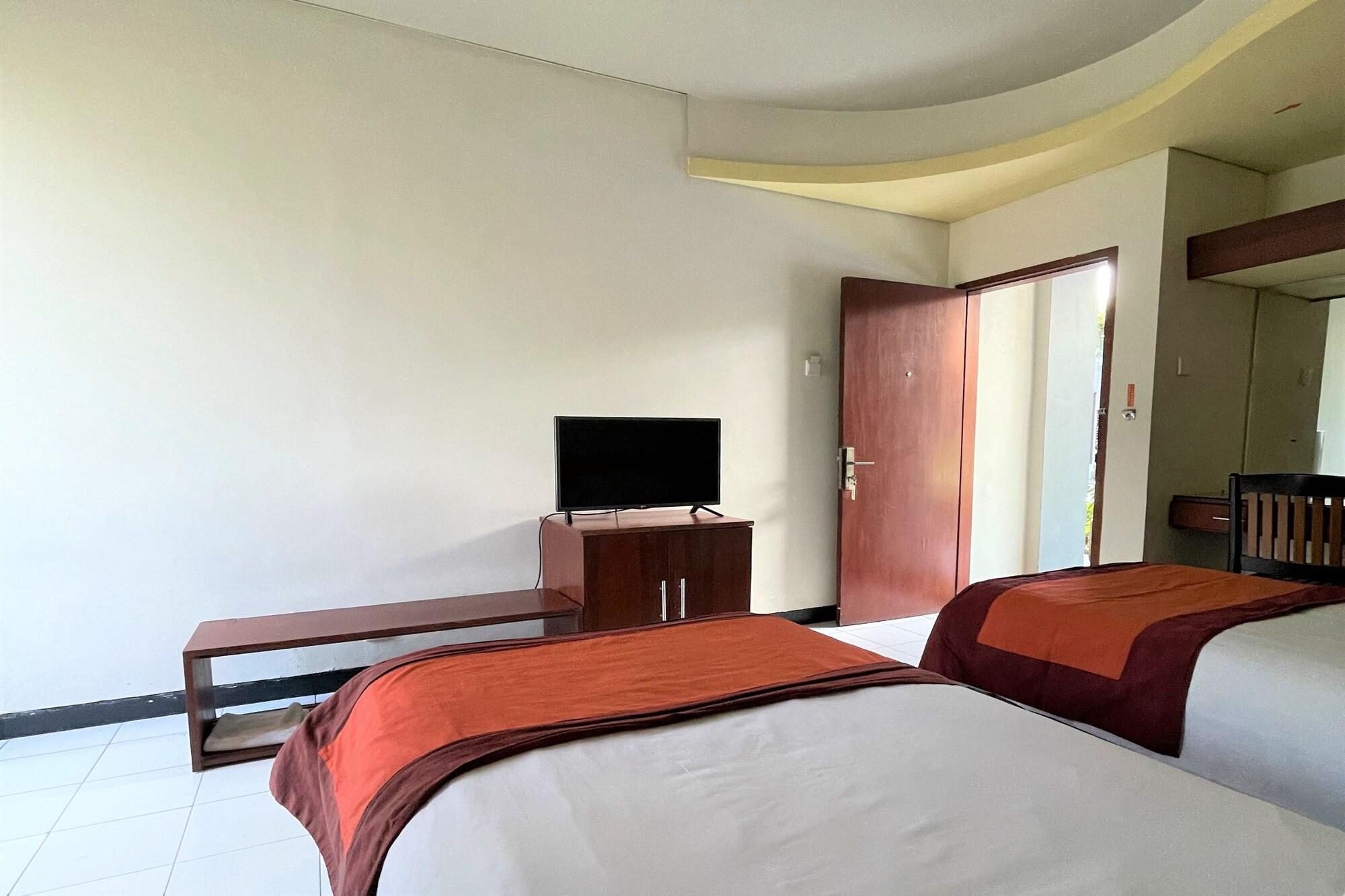 The Yani Hotel Bali Pesanggaran Экстерьер фото