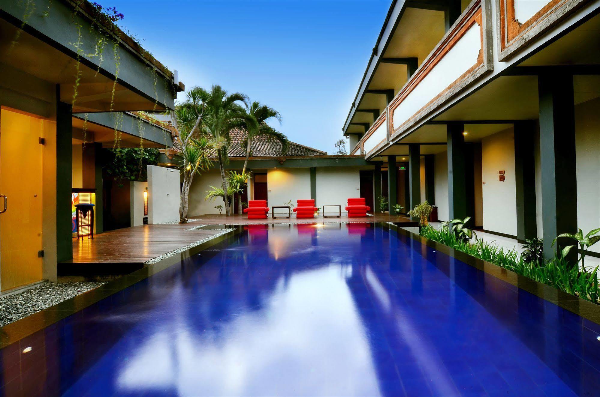 The Yani Hotel Bali Pesanggaran Экстерьер фото