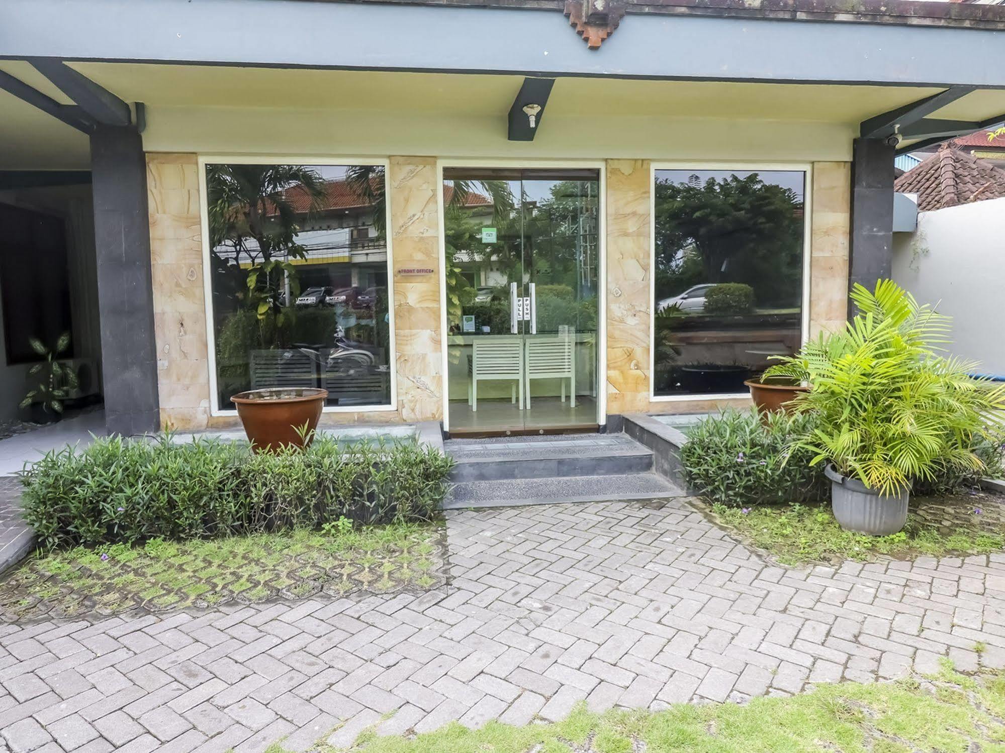 The Yani Hotel Bali Pesanggaran Экстерьер фото